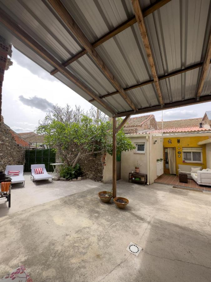 San Isidro Villa Miguelanez Luaran gambar