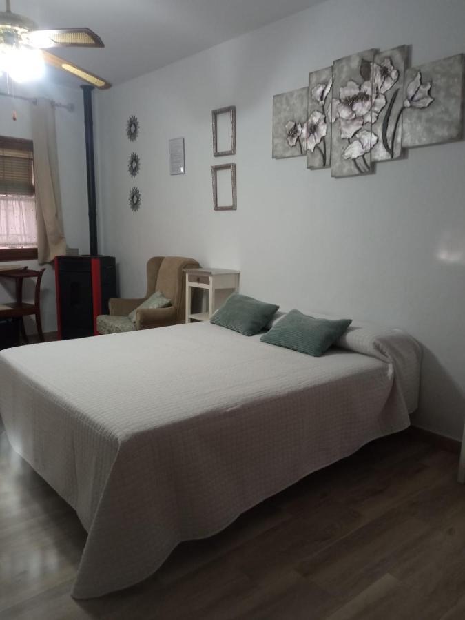 San Isidro Villa Miguelanez Luaran gambar
